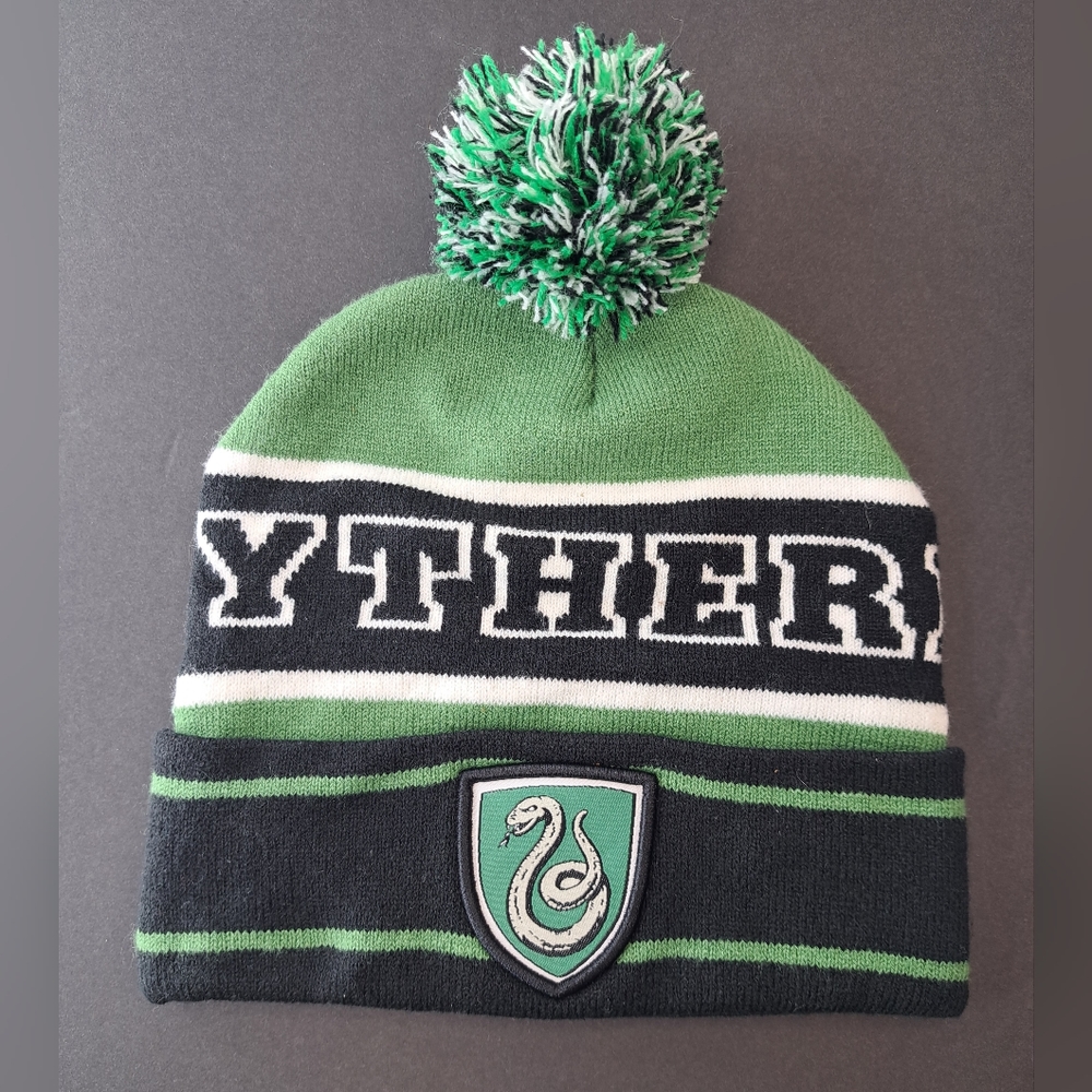 Harry Potter Slytherin Pom Pom Beanie Green Black One Size